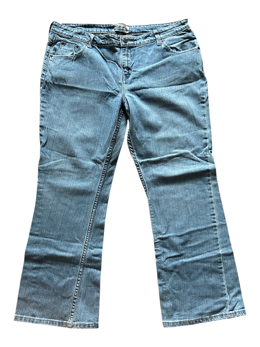 Levi’s Signature Low Rise Bootcut Jeans